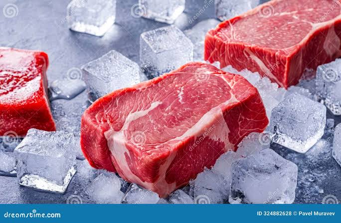 قطع لحوم ممتازة مبردة